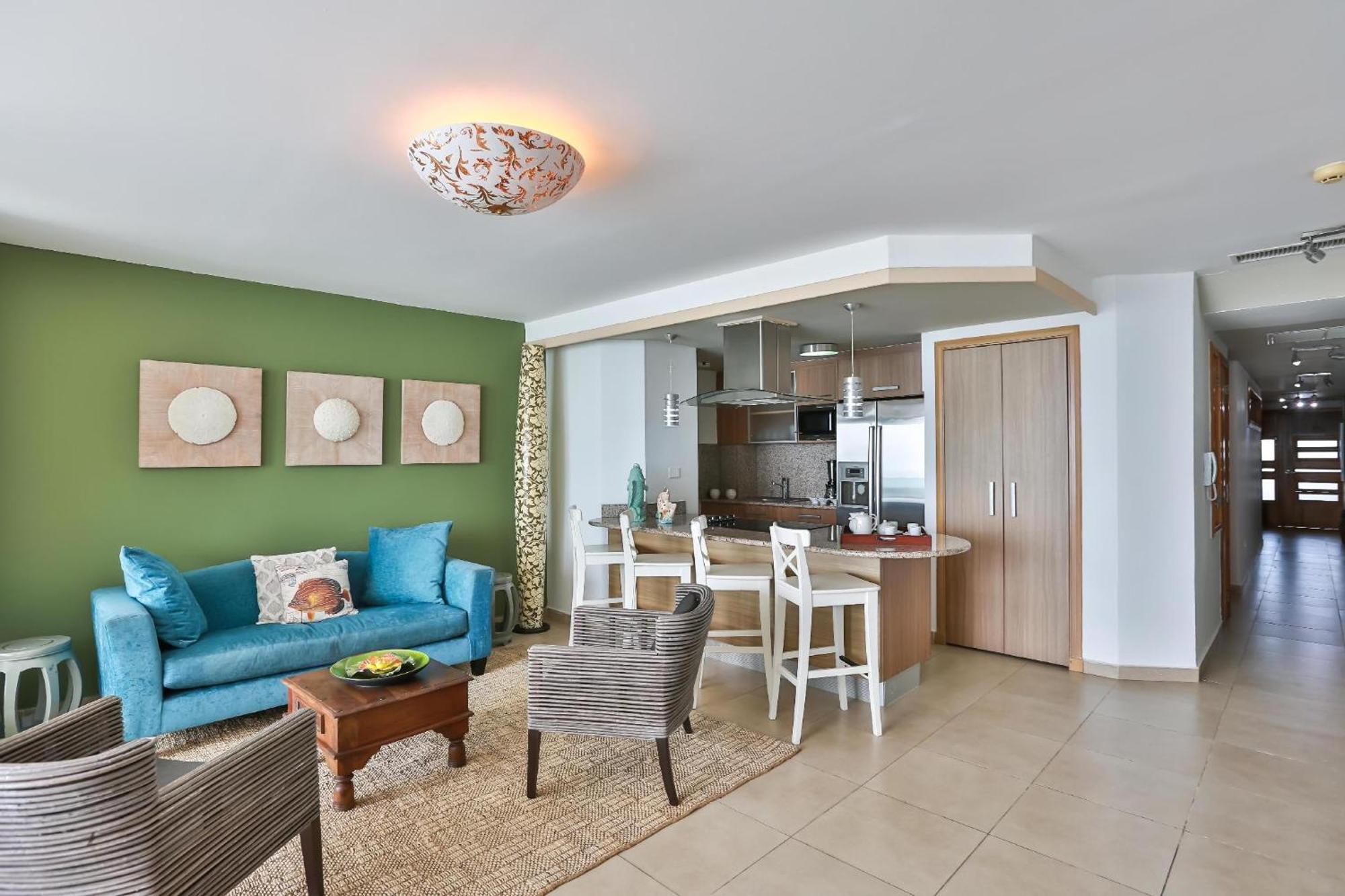 Marbella Juan Dolio Beachfront Exterior photo